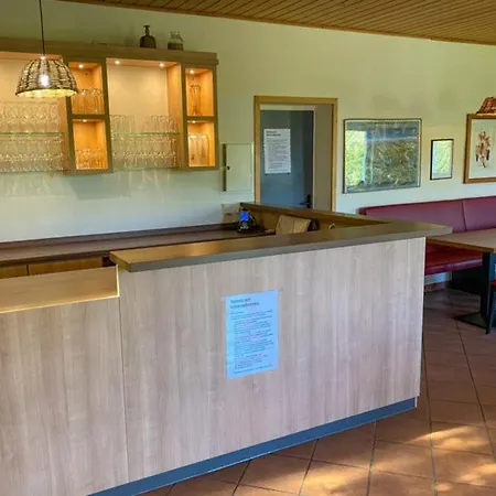 Apartment Weingut Und Gutsschaenke Marco Daun Burg (Bernkastel-Wittlich)